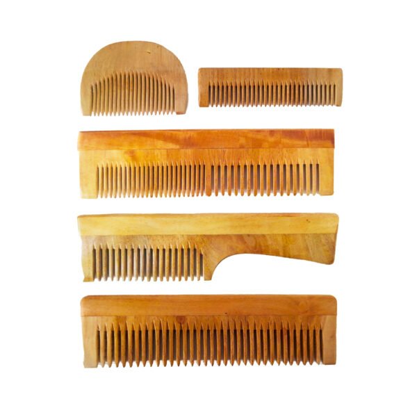 Wooden comb pack